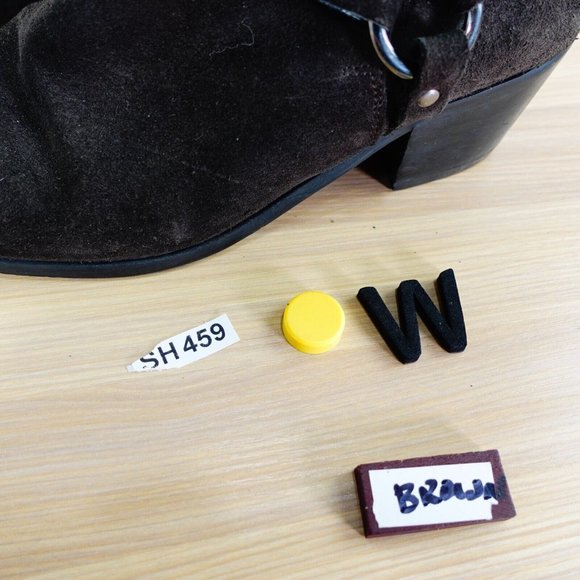 Western Brown Boots Women 7 Ankle Booties Heeled Studded Harness Pull On‎ Rodeo - Picture 13 of 13